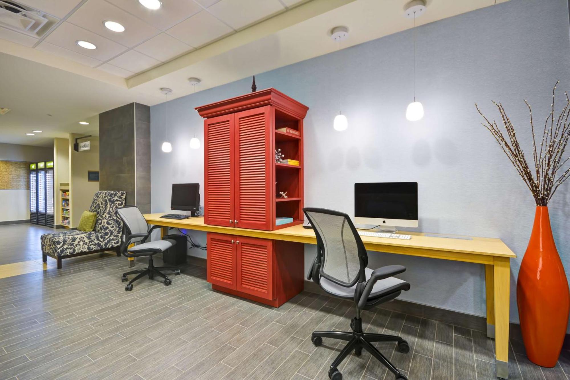 Home2 Suites By Hilton Dallas Addison Extérieur photo